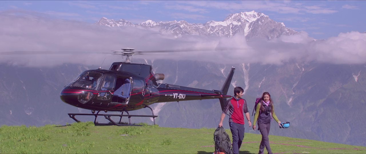 Pal Pal Dil Ke Paas (2019) WEBRip Hindi 720p x264 AVC AAC 2.0.mkv.0000